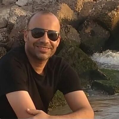 محمود أنور